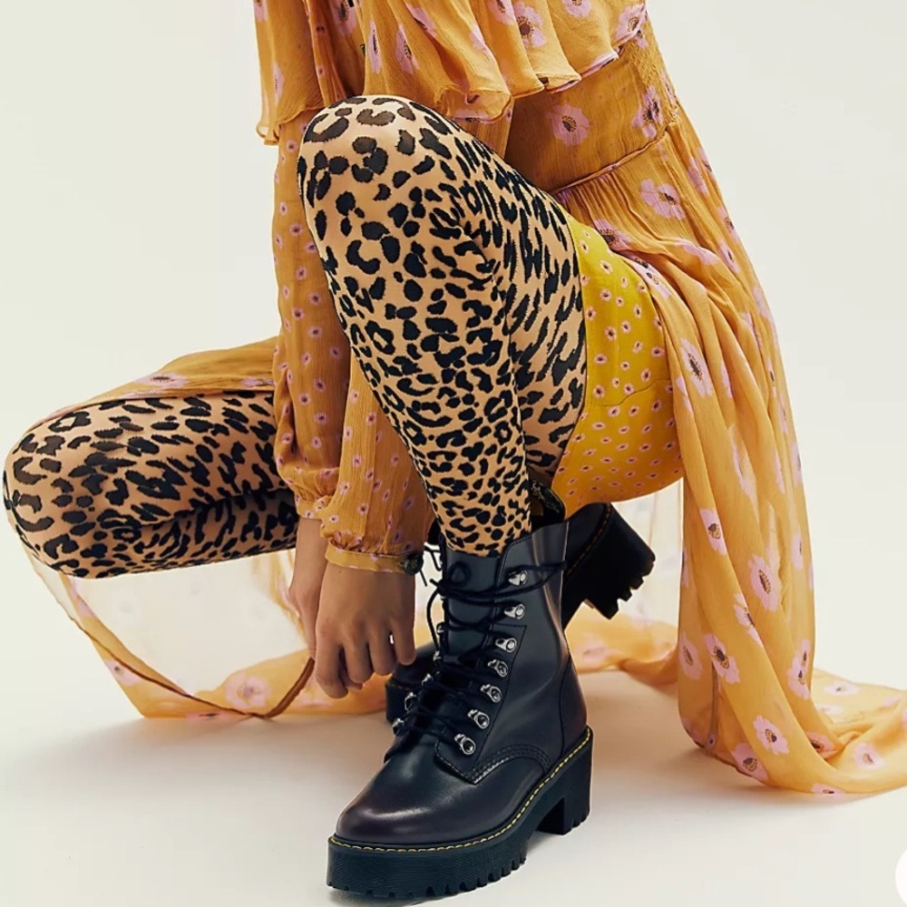 DR. MARTENS Leona Heeled Boot